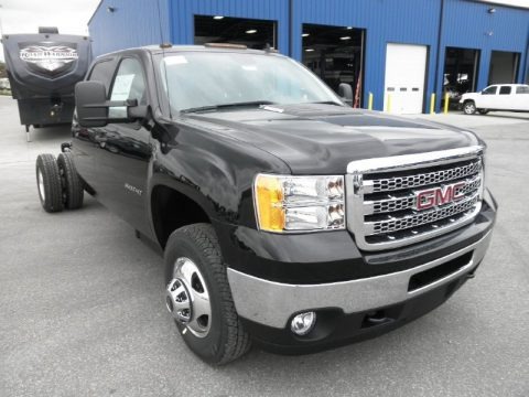 2014 GMC Sierra 3500HD SLE Crew Cab 4x4 Dually Chassis Data, Info and Specs