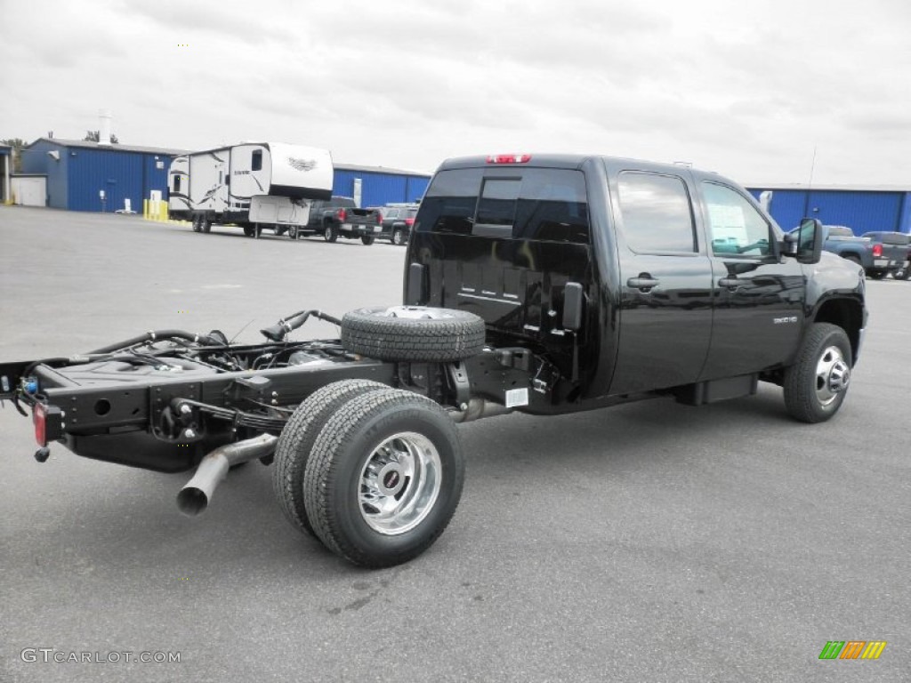 Onyx Black 2014 GMC Sierra 3500HD SLE Crew Cab 4x4 Dually Chassis Exterior Photo #86872572
