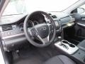 Super White - Camry SE Photo No. 25