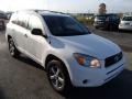 Super White - RAV4 V6 4WD Photo No. 4