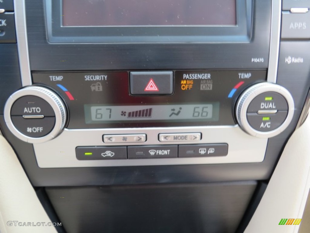 2014 Camry XLE - Champagne Mica / Ivory photo #30