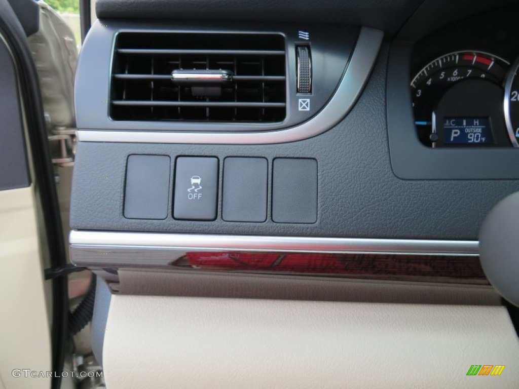 2014 Camry XLE - Champagne Mica / Ivory photo #35