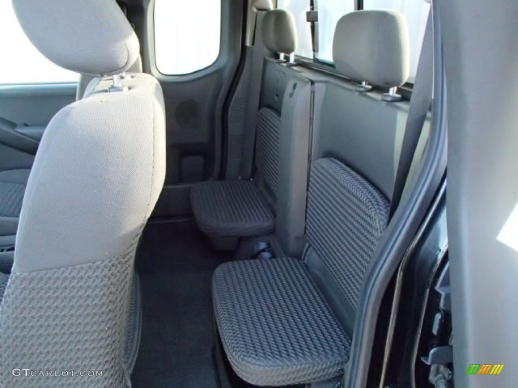 2007 Frontier SE King Cab 4x4 - Super Black / Charcoal photo #12