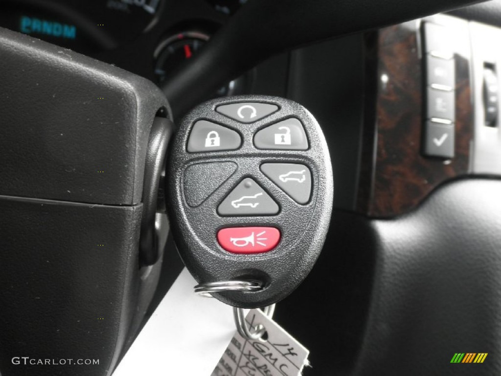 2014 GMC Yukon XL Denali AWD Keys Photos