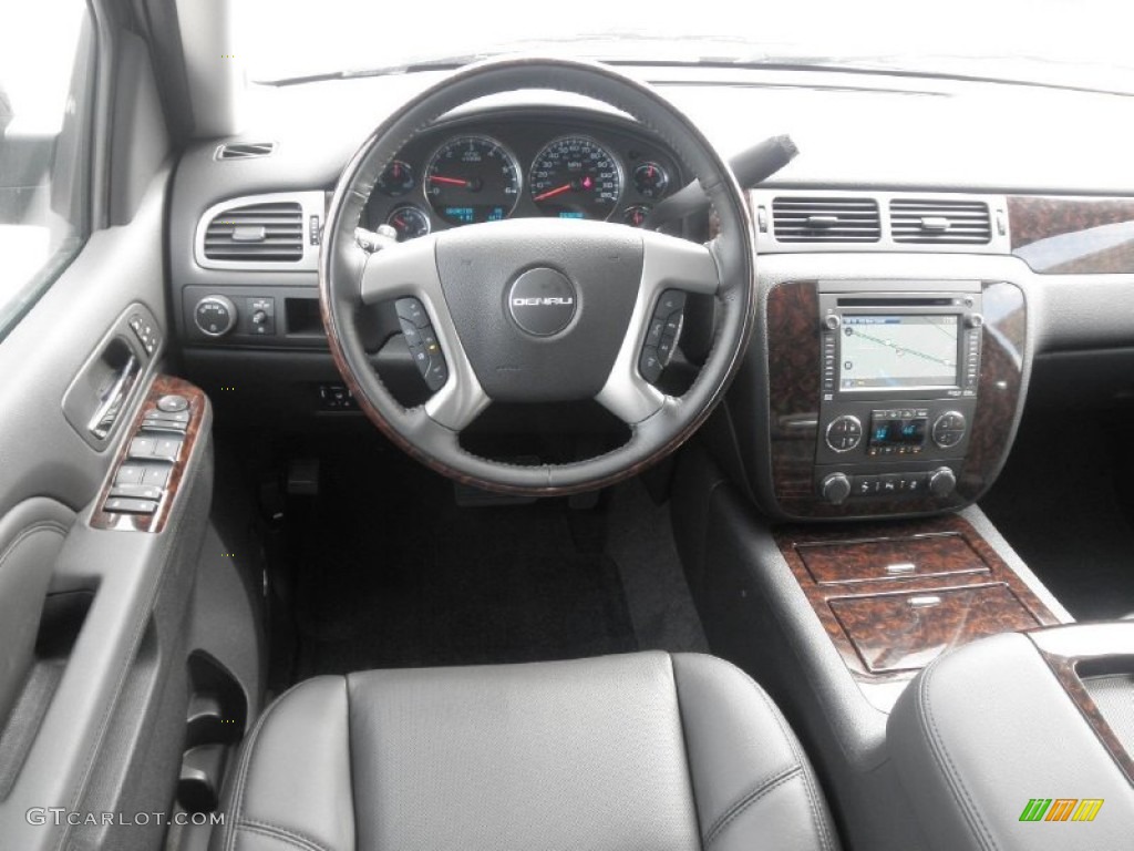 2014 GMC Yukon XL Denali AWD Dashboard Photos