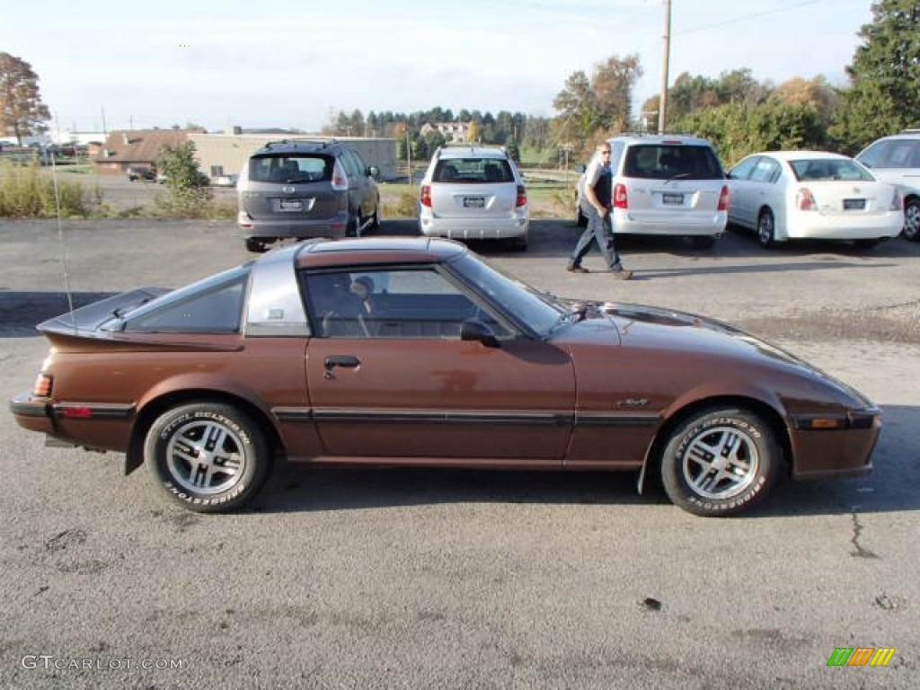 Brown 1983 Mazda RX-7 Coupe Exterior Photo #86876682