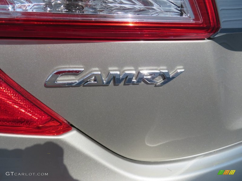 2014 Camry XLE - Champagne Mica / Ivory photo #14