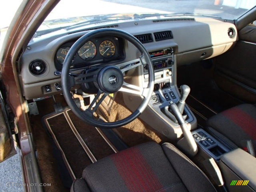 Tan Interior 1983 Mazda RX-7 Coupe Photo #86876796