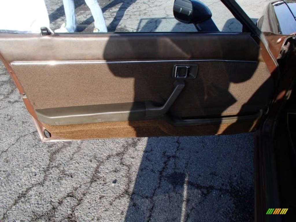 1983 Mazda RX-7 Coupe Front Seat Photo #86876817