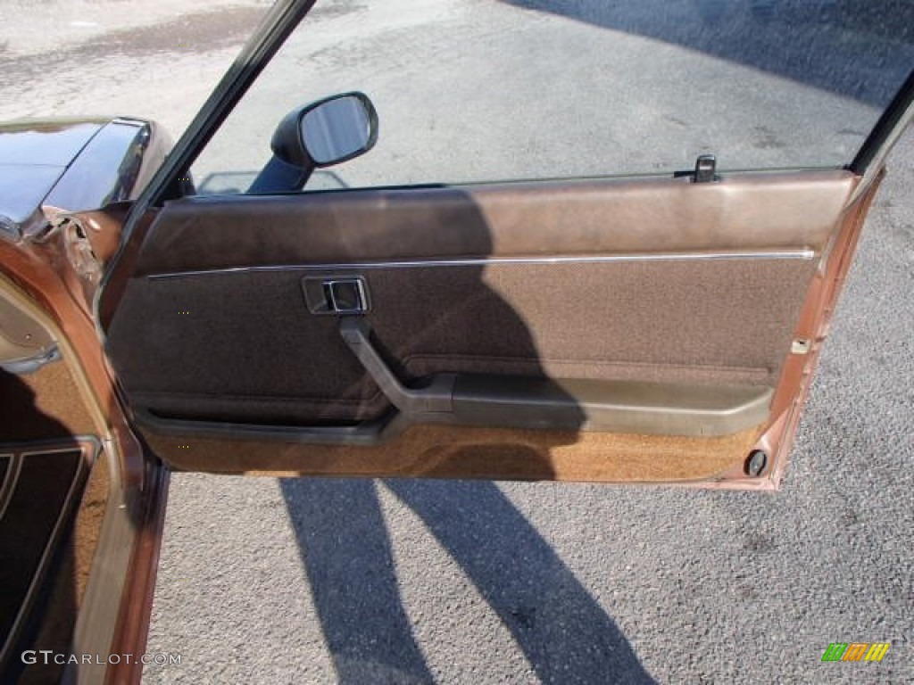 1983 Mazda RX-7 Coupe Door Panel Photos