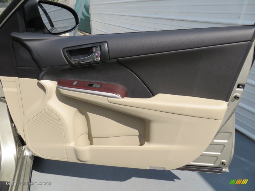 2014 Camry XLE - Champagne Mica / Ivory photo #18