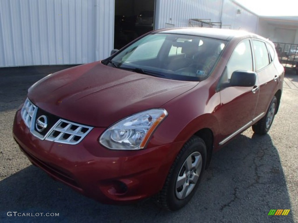 2011 Rogue S AWD - Cayenne Red / Black photo #2