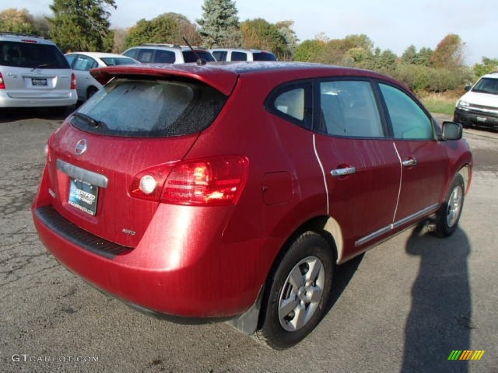 2011 Rogue S AWD - Cayenne Red / Black photo #6