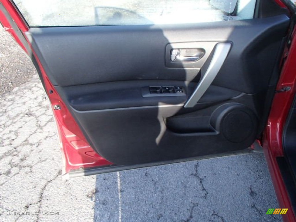 2011 Rogue S AWD - Cayenne Red / Black photo #11