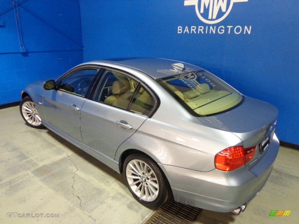 2011 3 Series 328i xDrive Sedan - Blue Water Metallic / Beige Dakota Leather photo #13