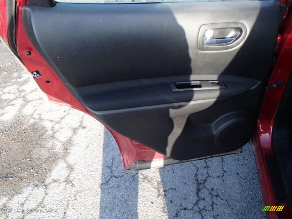 2011 Rogue S AWD - Cayenne Red / Black photo #13