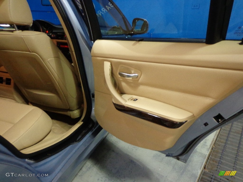 2011 3 Series 328i xDrive Sedan - Blue Water Metallic / Beige Dakota Leather photo #34