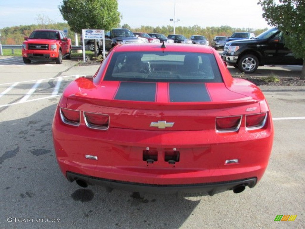 2011 Camaro SS Coupe - Victory Red / Black photo #10