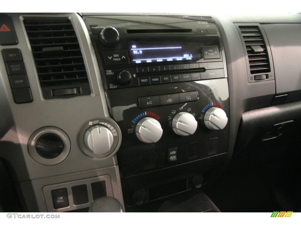 2011 Tundra SR5 Double Cab 4x4 - Super White / Black photo #11