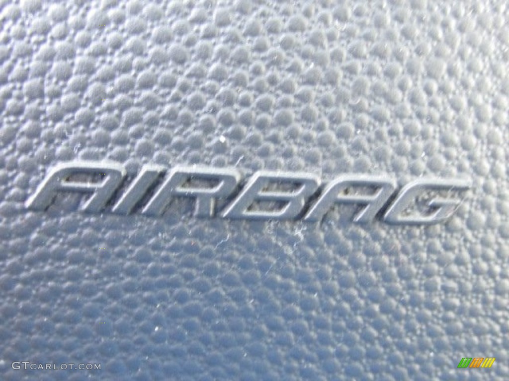 2011 Focus SEL Sedan - Sterling Gray Metallic / Charcoal Black photo #20