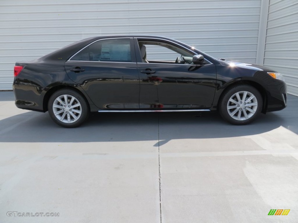 2014 Camry XLE - Attitude Black Metallic / Ash photo #3