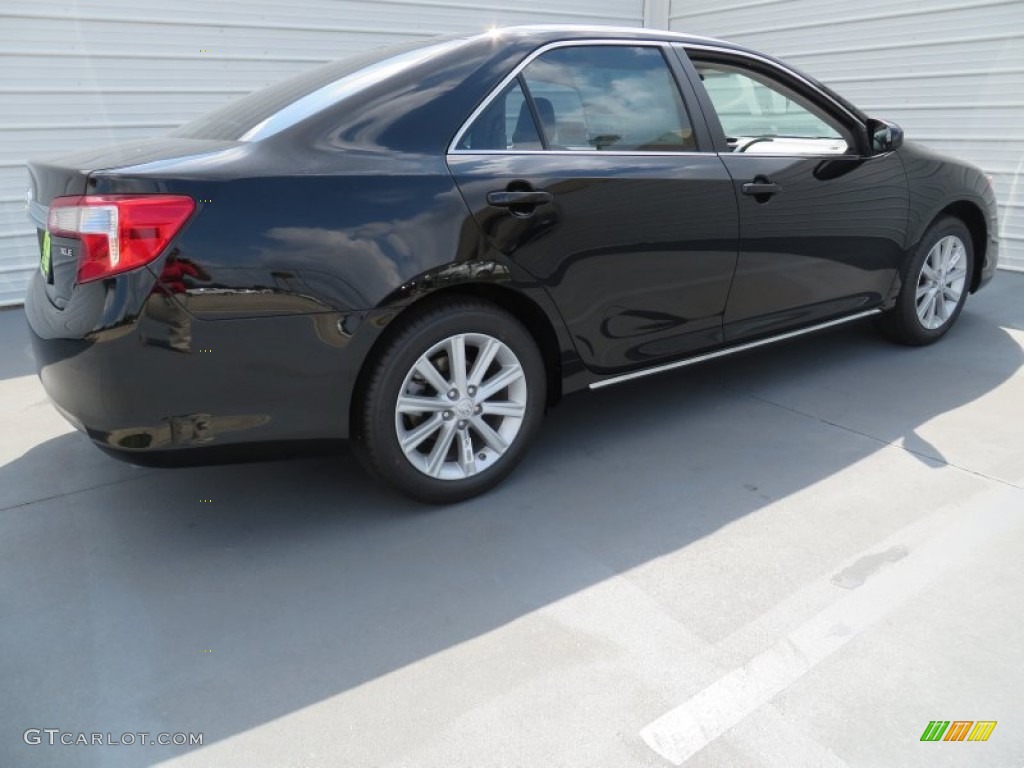2014 Camry XLE - Attitude Black Metallic / Ash photo #4