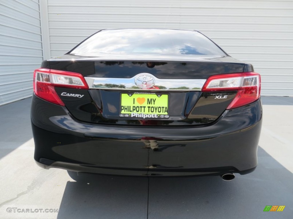 2014 Camry XLE - Attitude Black Metallic / Ash photo #5