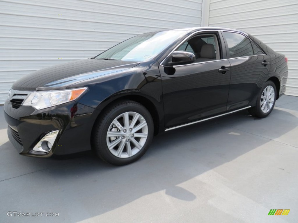 2014 Camry XLE - Attitude Black Metallic / Ash photo #7