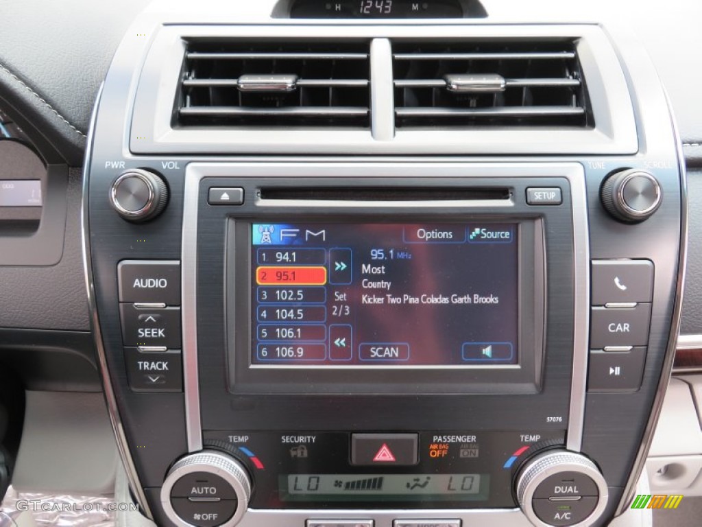 2014 Camry XLE - Attitude Black Metallic / Ash photo #30