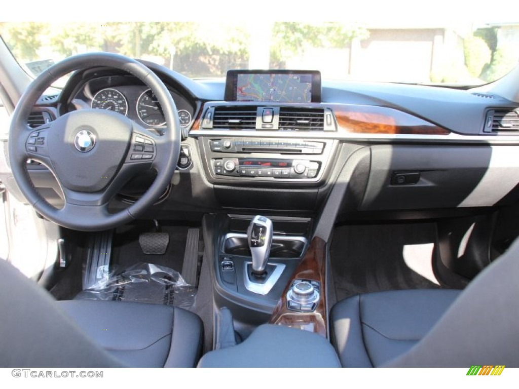 2013 3 Series 328i xDrive Sedan - Mineral White Metallic / Black photo #13