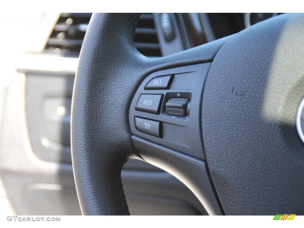2013 3 Series 328i xDrive Sedan - Mineral White Metallic / Black photo #17