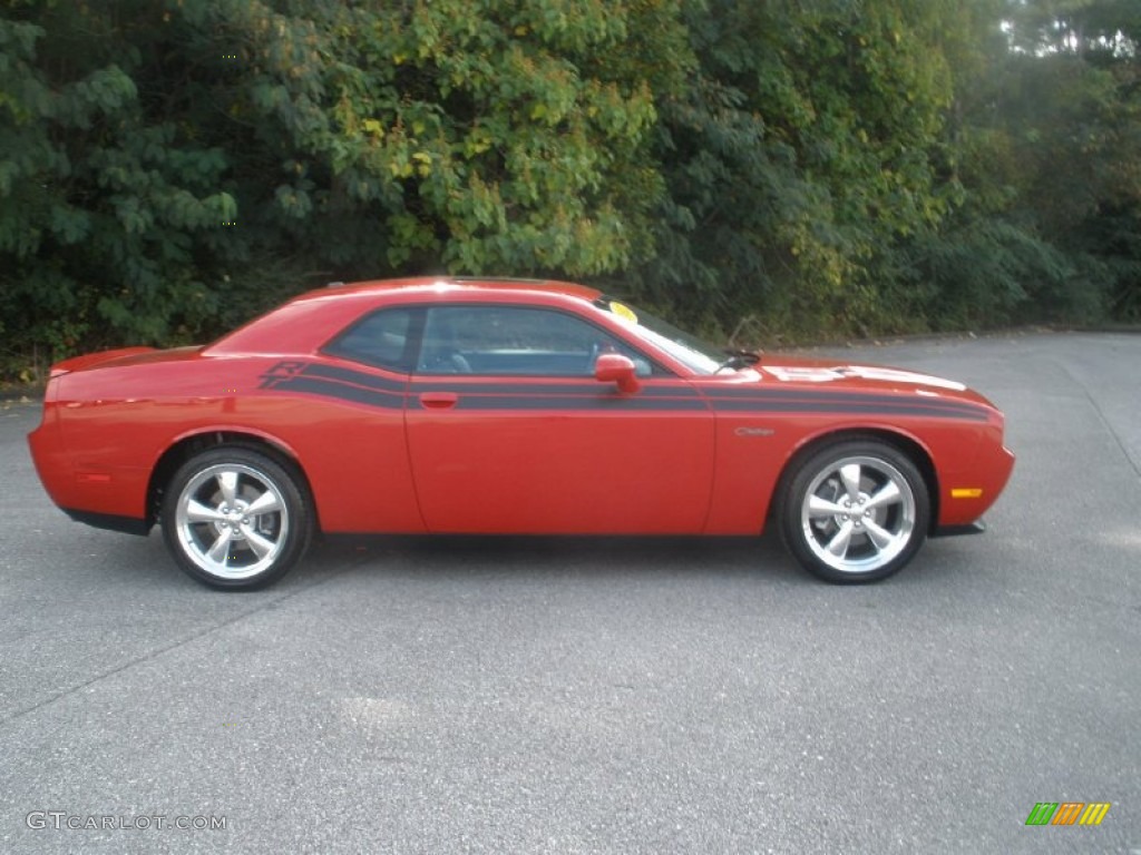 2012 Challenger R/T Classic - Redline 3 Coat Pearl / Dark Slate Gray photo #2