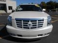 White Diamond - Escalade Luxury AWD Photo No. 2