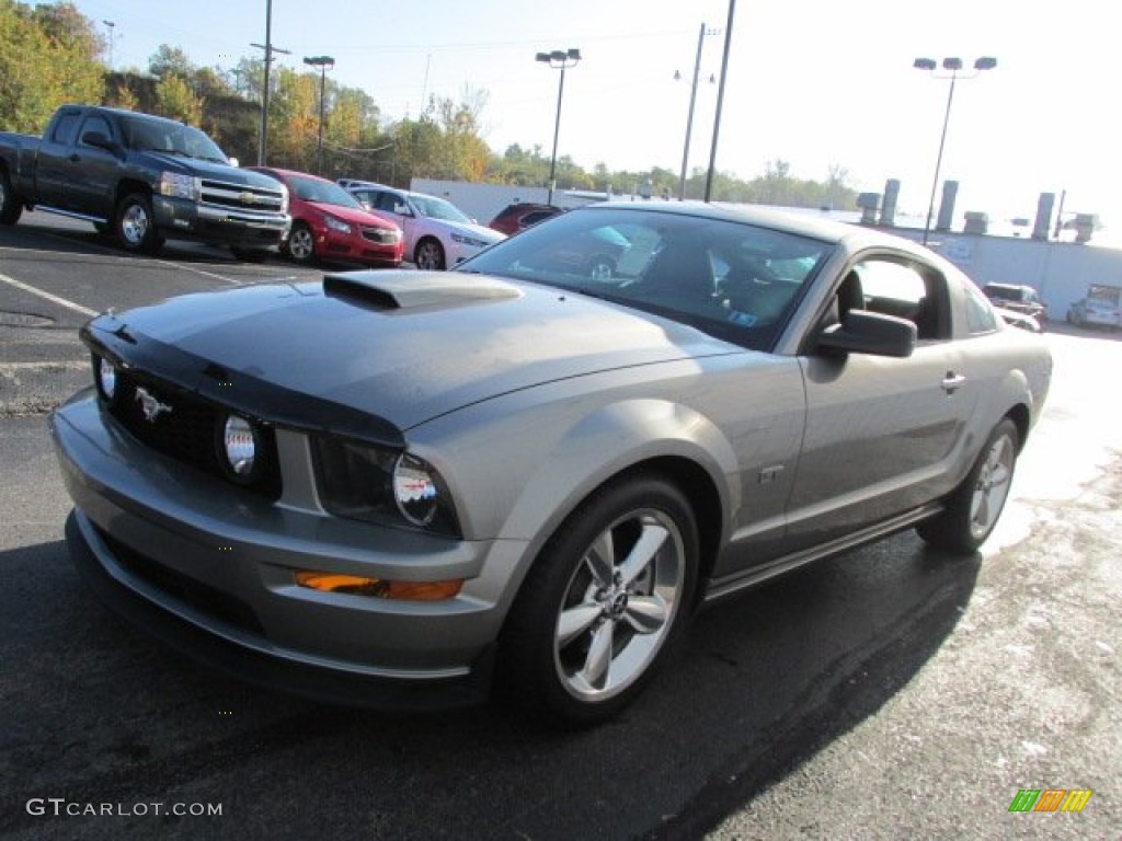 2008 Mustang GT Premium Coupe - Vapor Silver Metallic / Dark Charcoal photo #5