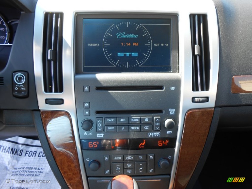 2009 Cadillac STS 4 V8 AWD Controls Photos