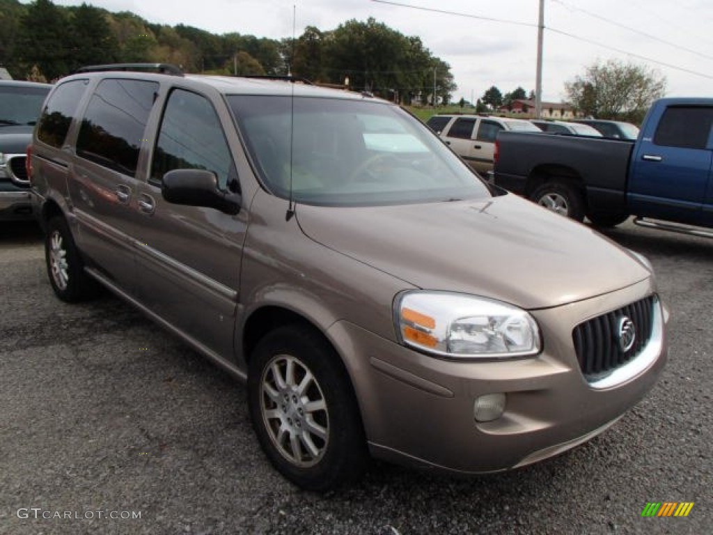 2006 Terraza CX - Cashmere Metallic / Cashmere photo #3