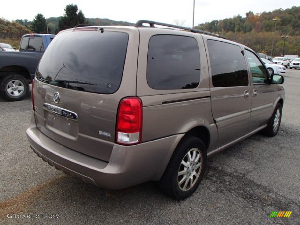 2006 Terraza CX - Cashmere Metallic / Cashmere photo #4