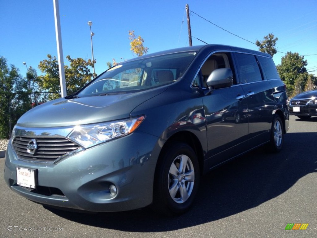 Twilight Gray Nissan Quest