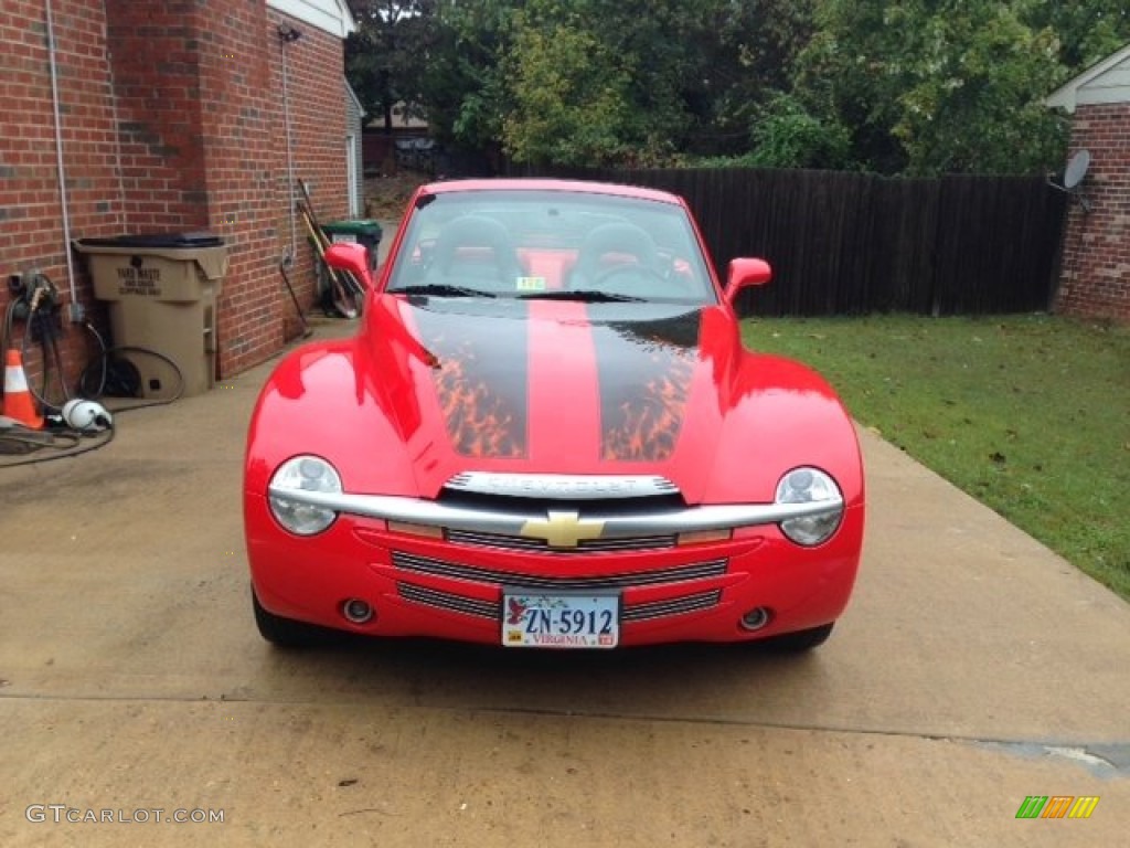 2005 SSR  - Redline Red / Ebony Black photo #3