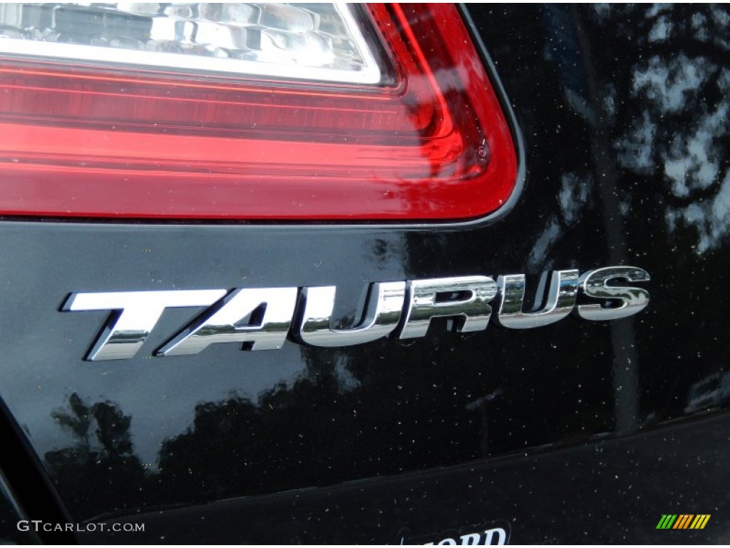 2014 Taurus SEL - Tuxedo Black / Charcoal Black photo #4