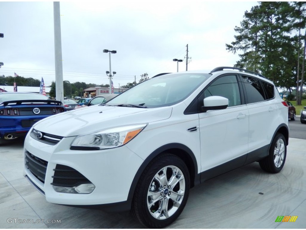 2014 Escape SE 1.6L EcoBoost - Oxford White / Medium Light Stone photo #1