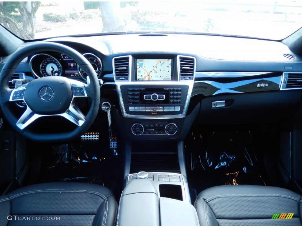 2014 Mercedes-Benz ML 63 AMG designo Black Dashboard Photo #86895442