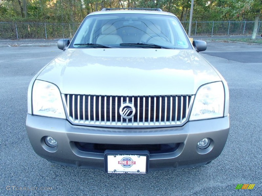 2004 Mountaineer V8 AWD - Light French Silk Metallic / Medium Dark Parchment photo #2