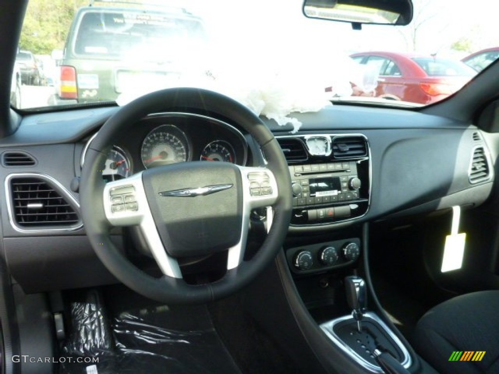 2014 200 Touring Sedan - Black Clear Coat / Black photo #14