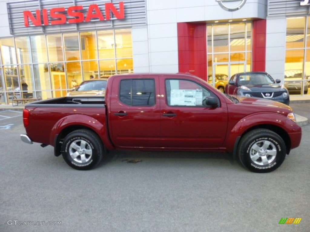 2013 Frontier SV V6 Crew Cab 4x4 - Cayenne Red / Beige photo #8