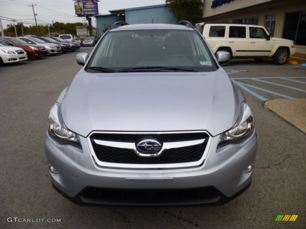 2014 XV Crosstrek 2.0i Premium - Ice Silver Metallic / Black photo #2