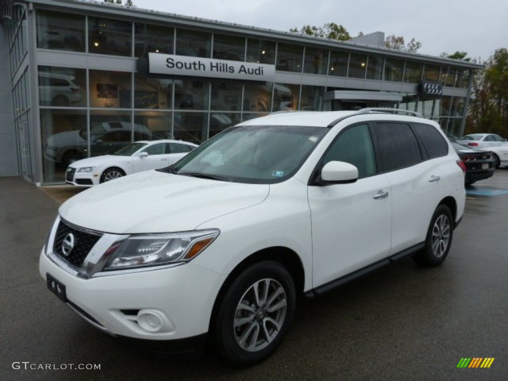 2013 Pathfinder SV 4x4 - Moonlight White / Charcoal photo #1