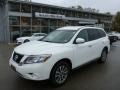 2013 Moonlight White Nissan Pathfinder SV 4x4  photo #1