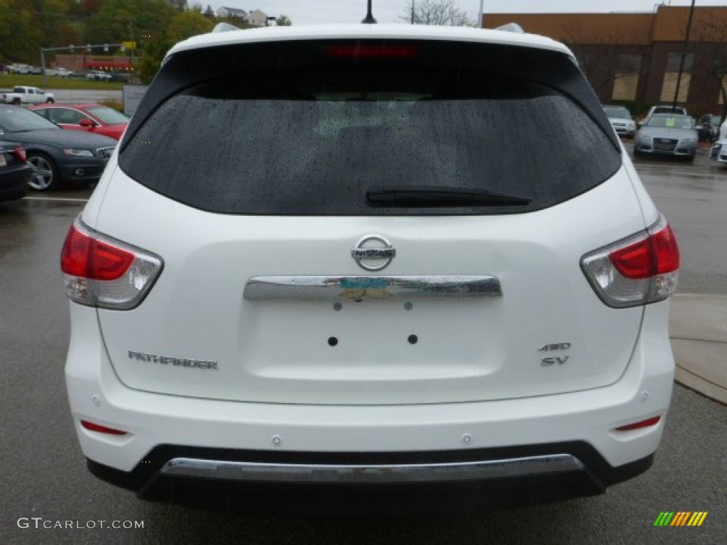 2013 Pathfinder SV 4x4 - Moonlight White / Charcoal photo #4