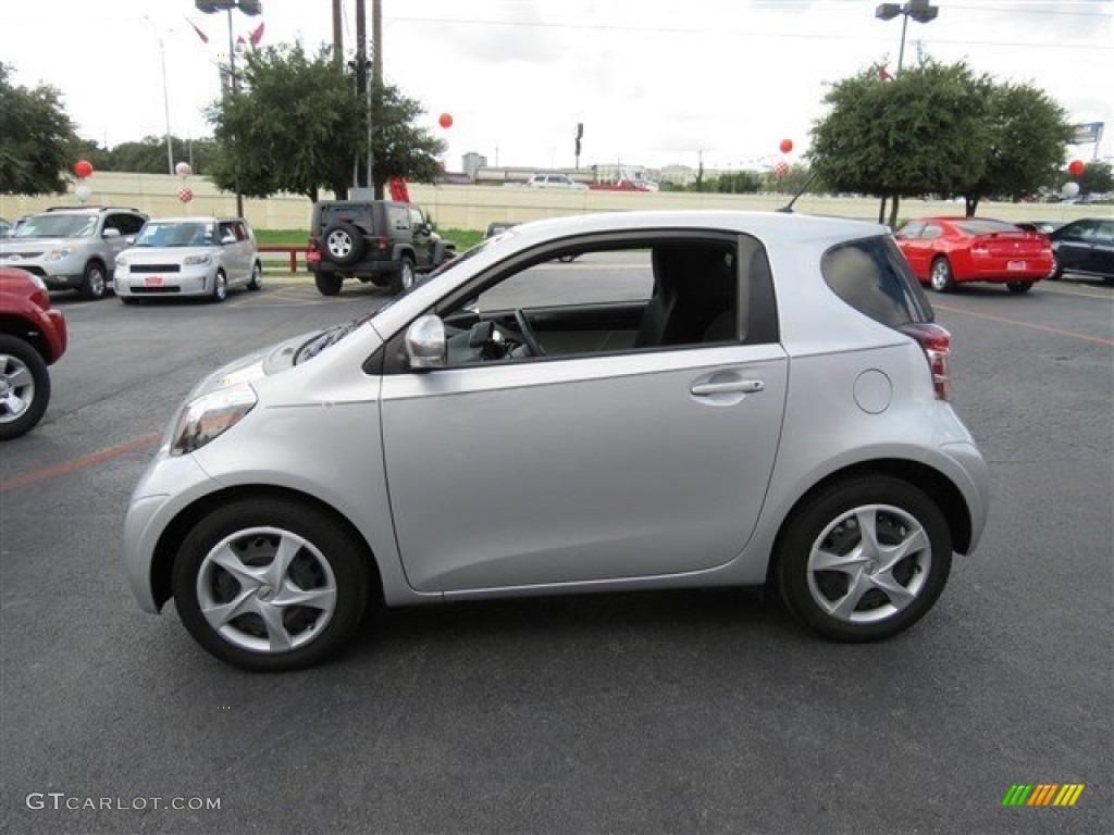 Classic Silver Metallic 2012 Scion iQ Standard iQ Model Exterior Photo #86905638